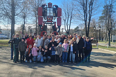 Выходные с Белалко: от заводских цехов до водных глубин!