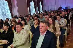 От мужского праздника - к женскому: один вечер, два повода для радости!