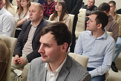 С молодежью на равных!