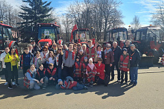 Выходные с Белалко: от заводских цехов до водных глубин!