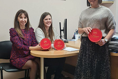 Быть мамой — это... 